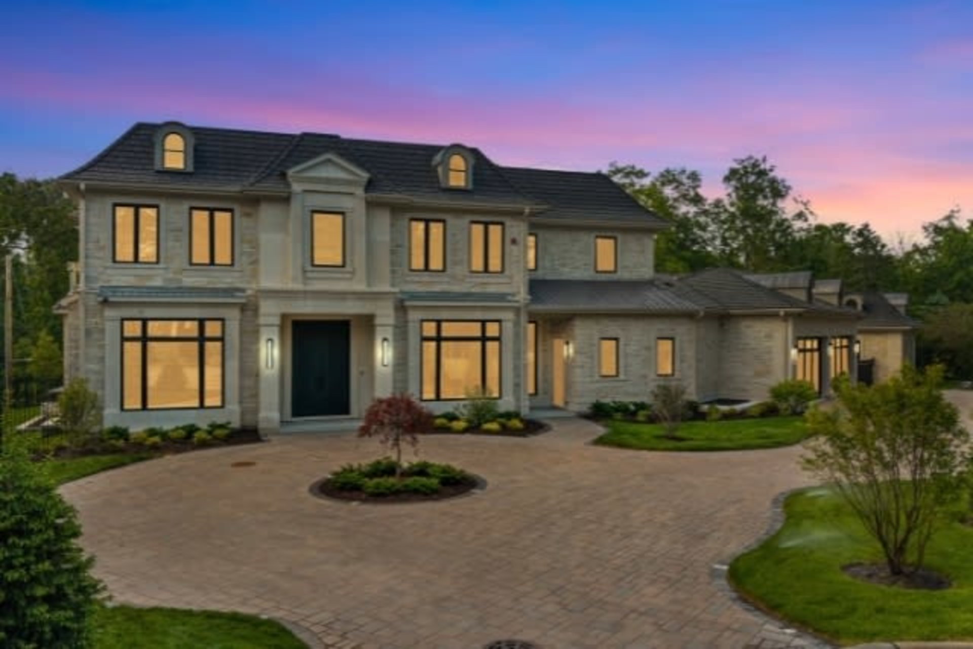 219 Lincoln Drive, Glencoe — sold
