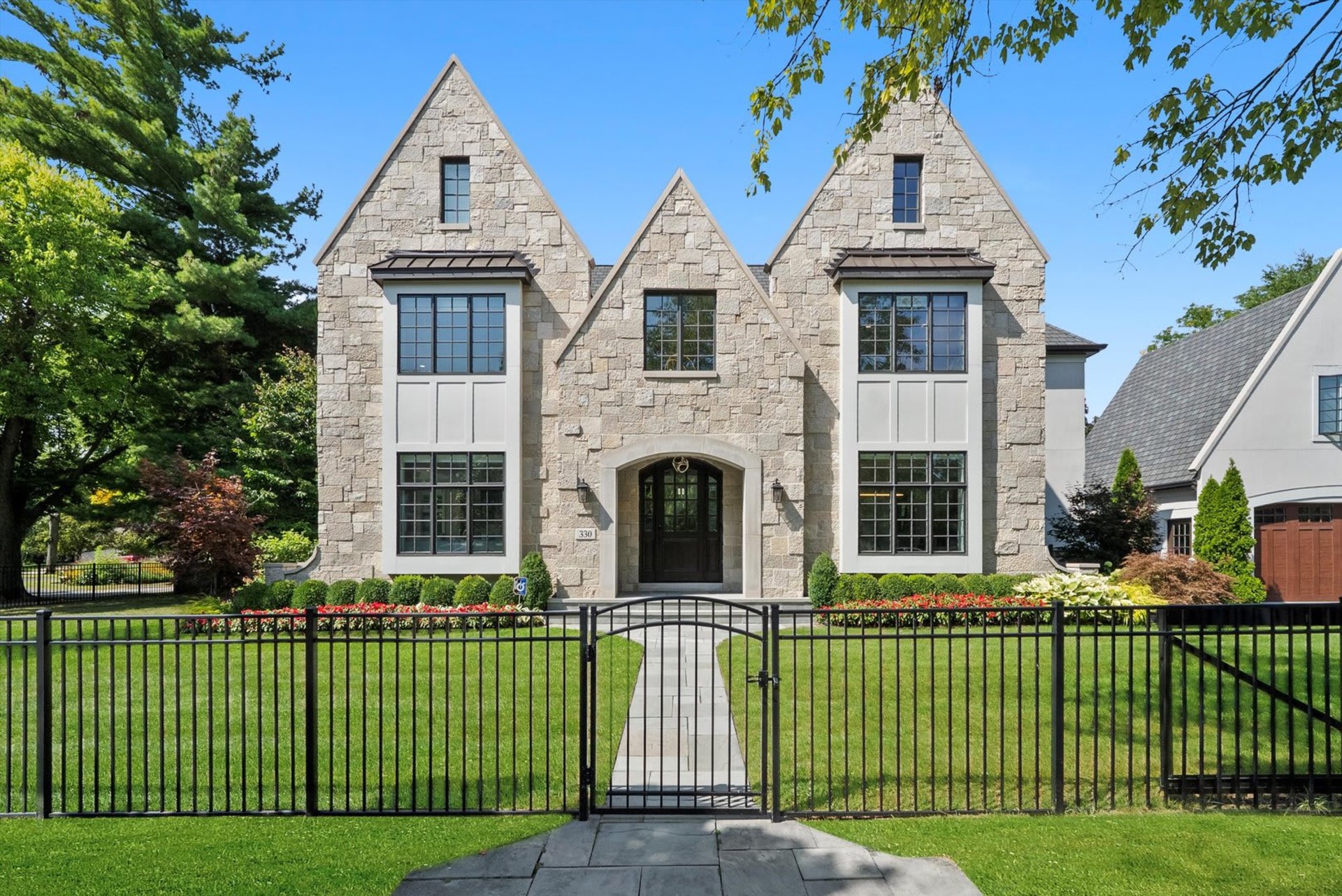 330 Brookside Lane, Glencoe — sold