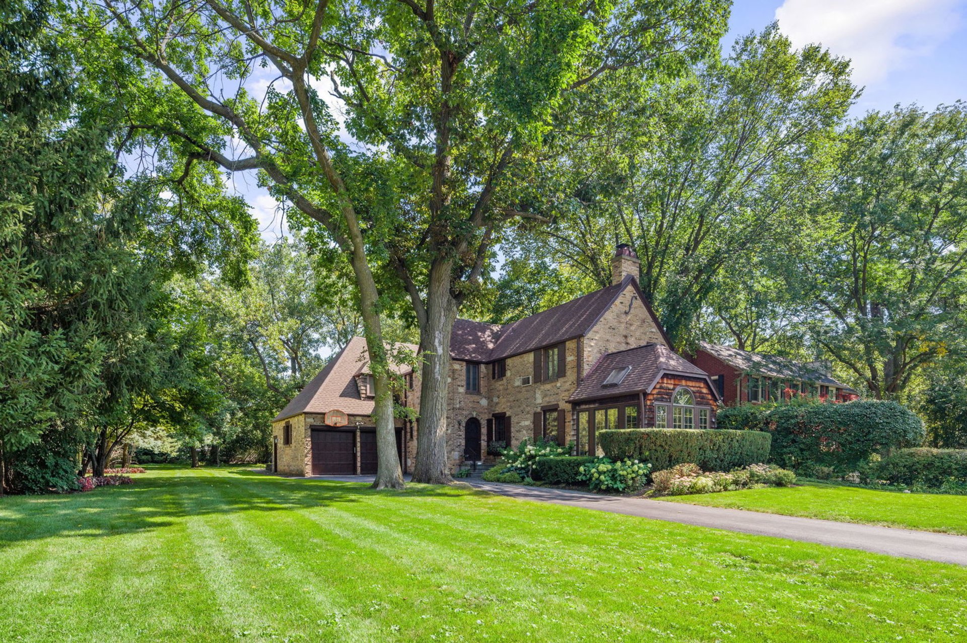 735 Grove Street, Glencoe — sold